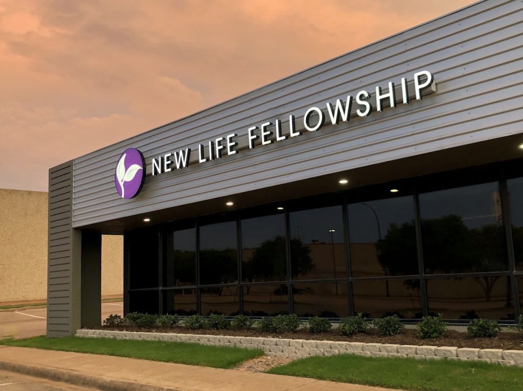 New Life Fellowship / Nueva Vida