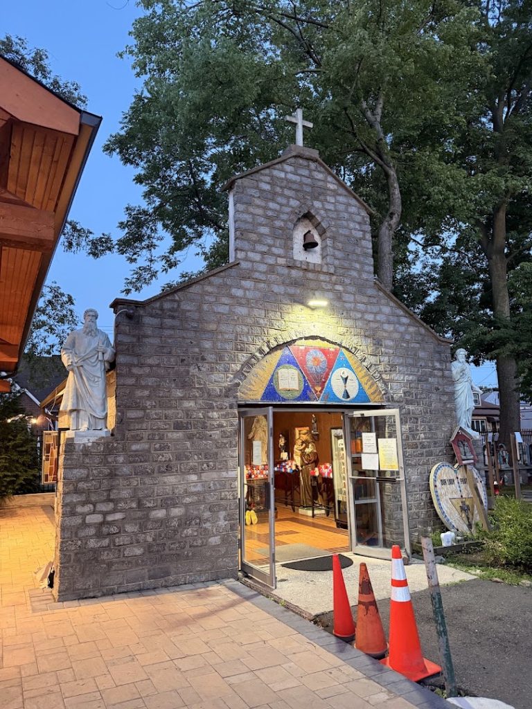 Alba House Wayside Shrine