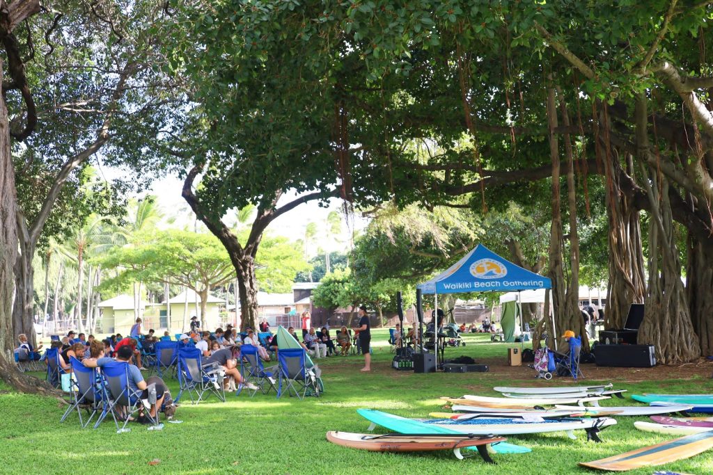 Waikiki Beach Gathering – Church on da Beach