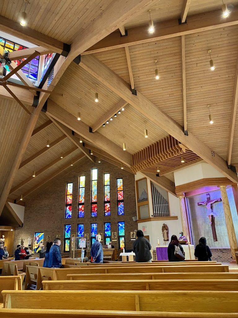 Holy Family Roman Catholic Church